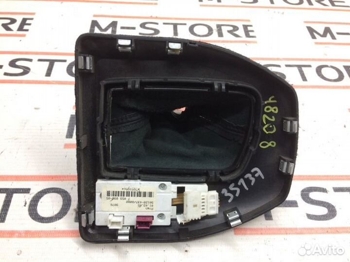 Консоль селектора Bmw 5-Series E60 N52B25 2005