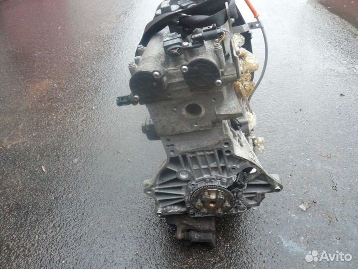 Двигатель Volkswagen Caddy 3 2007 BXW 1.4 бензин