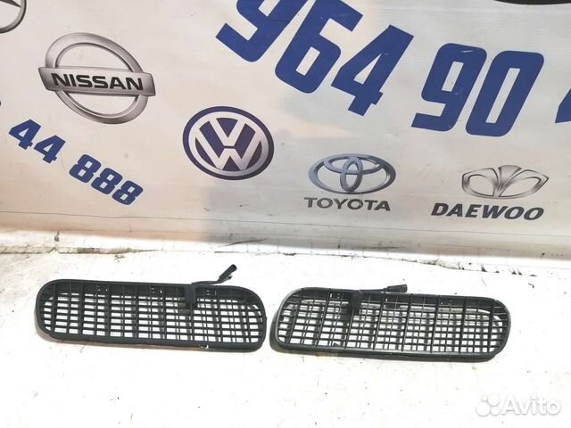 Решетка капота передняя омыватель Bmw X5 E53 E53