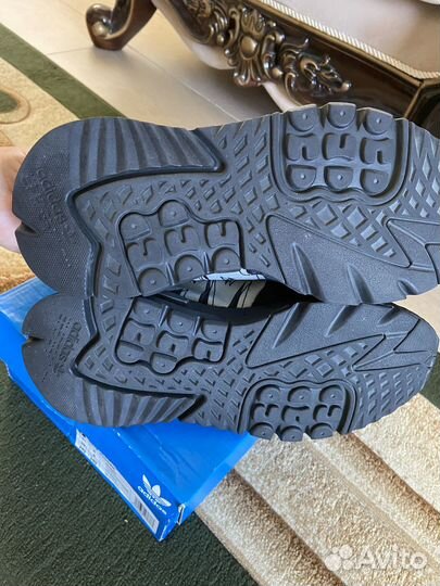 Кроссовки Adidas 39