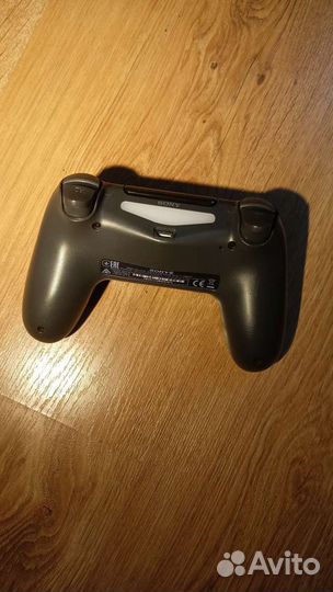 Sony PS4 dualshock4 (не оригинал)