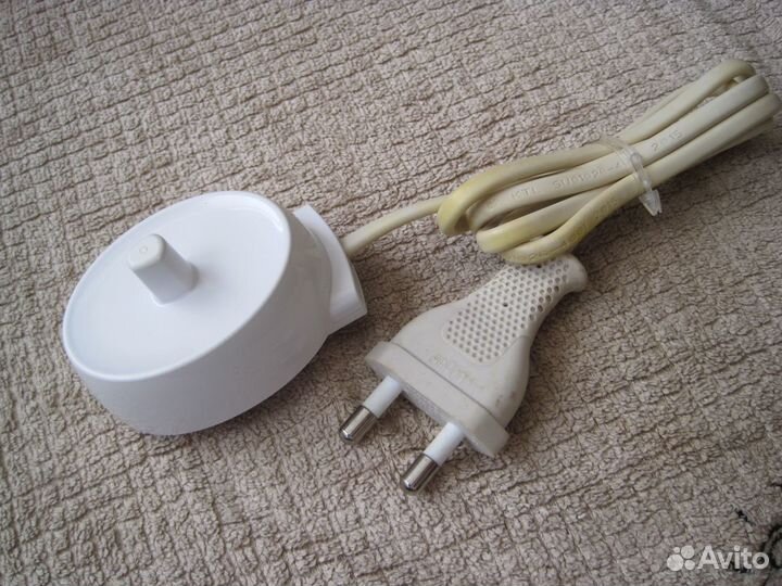 Зарядное для эл. зубной щетки Braun Type:3757