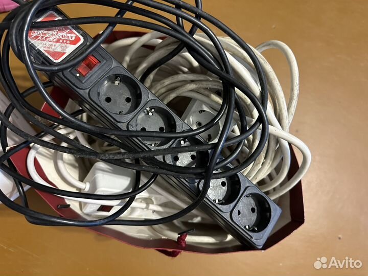 Удлинитель на 5 и 3 розетки