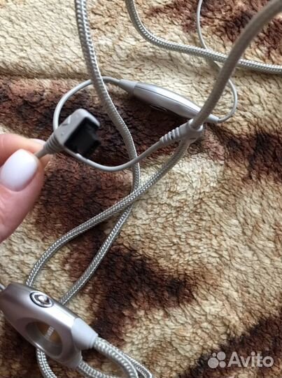 Оригинальные наушники из комплектов от старых теле