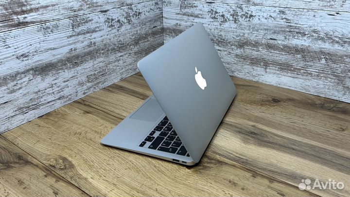 Apple MacBook Air 11 2015