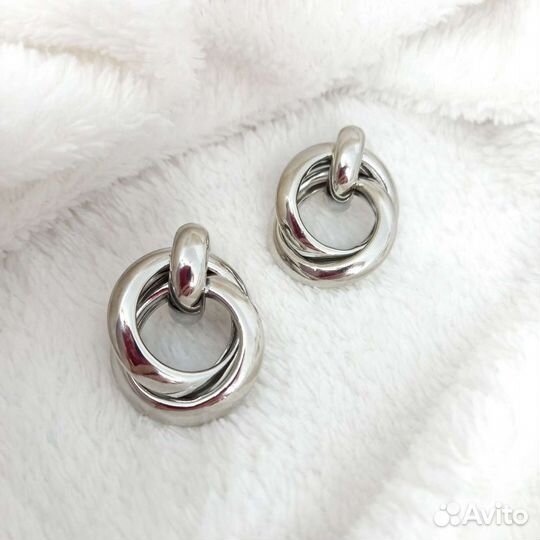 Серьги пуссеты