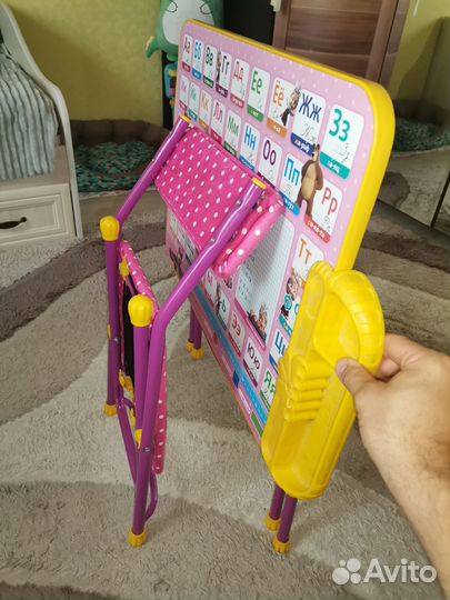 Детский стол и стул