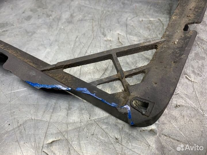 Воздуховод интеркулера Volkswagen Touareg