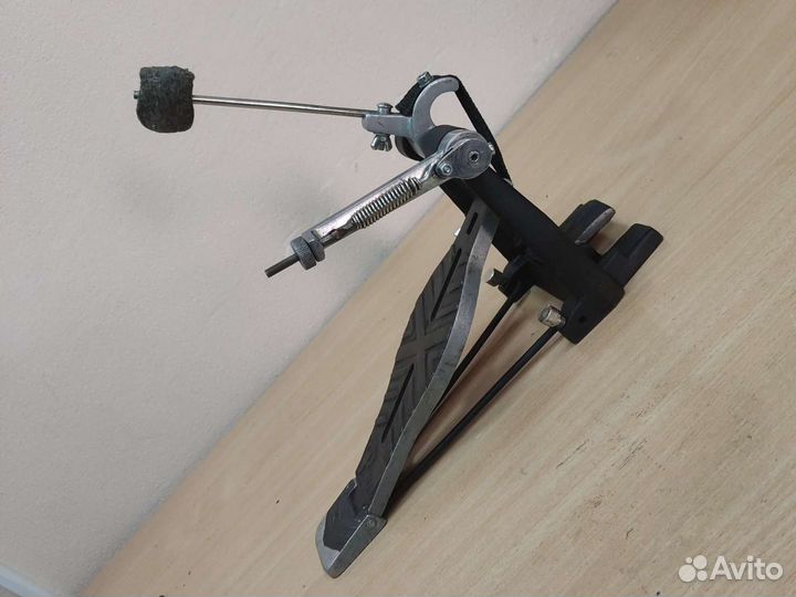 Педаль для бас барабана Pearl