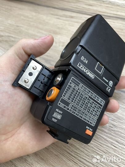 Вспышка Unomat B24