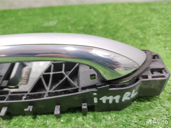 Ручка наружная двери задней левой Mercedes Benz M