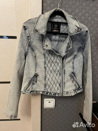 Джинсовый пиджак