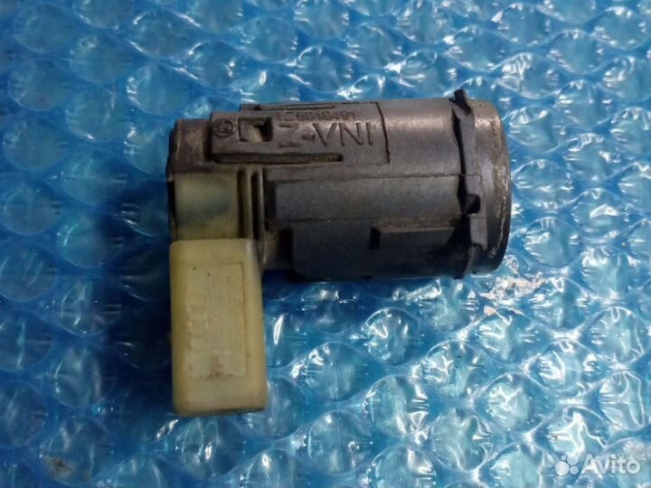 Датчик парковки Audi Skoda Volkswagen 7H0919275C