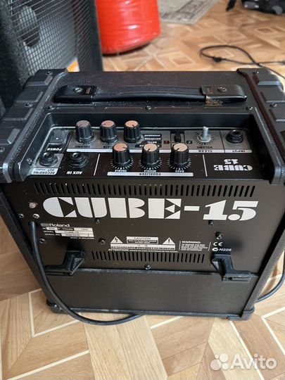 Комбоусилитель roland cube 15