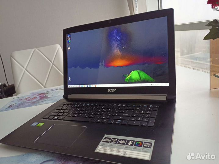 Acer 17.3 core i3- 7020u n video 940mx