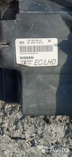 Фара nissan tiida