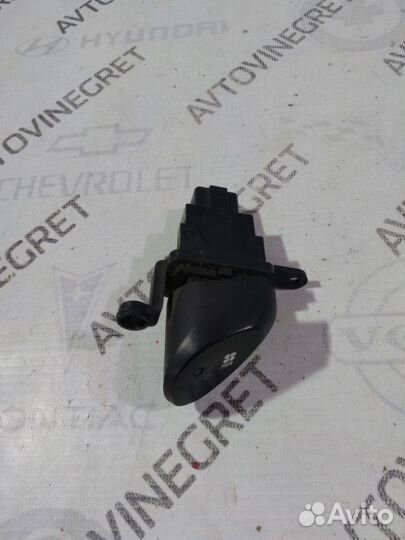 Кнопка вентилятора отопителя Hyundai Starex