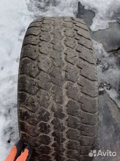 R15 Cooper Discoverer AST II 265/75, PCD 0x98 DIA 10