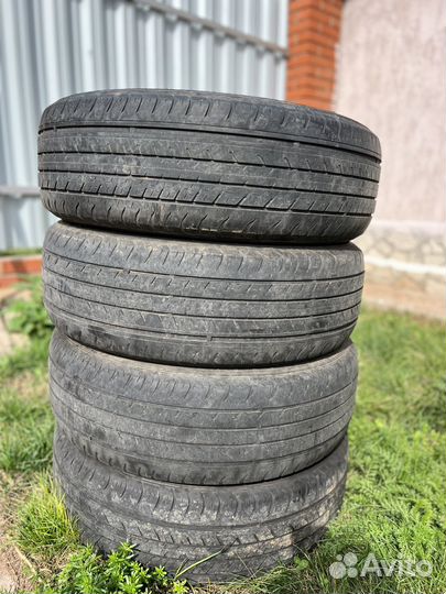 Dunlop Grandtrek ST30 225/60 R18