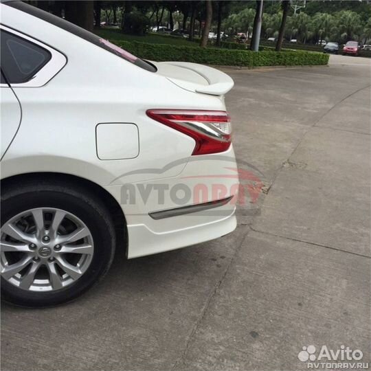 Спойлер S-Line со стоп сигналом для Nissan Teana 3