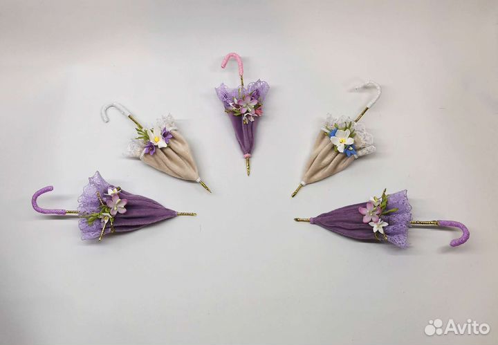 Брошь ручной работы Зонтик