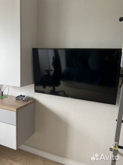 Телевизор samsung