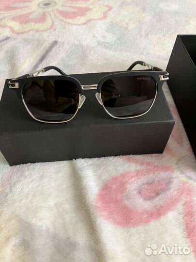 Продам оригинальные солнце защитные очки Maybach
