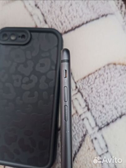 iPhone 8 Plus, 256 ГБ