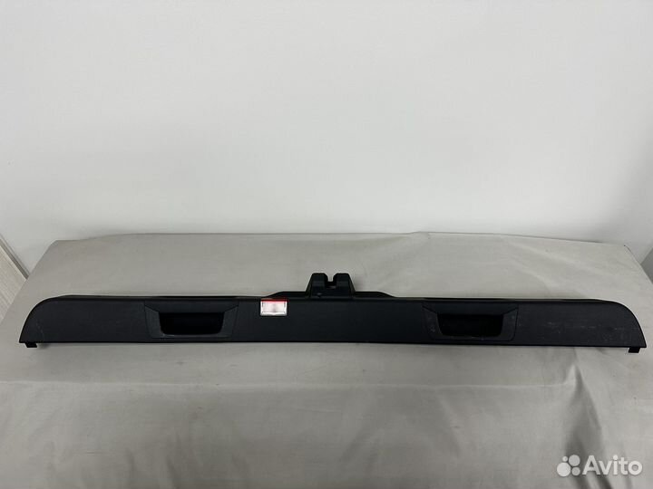 Накладка двери багажника GLE W166