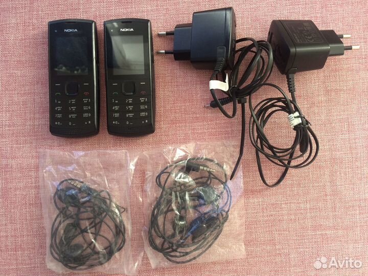 Телефон nokia x1