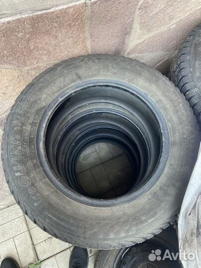 Yokohama Ice Guard IG35 215/65 R16 102T