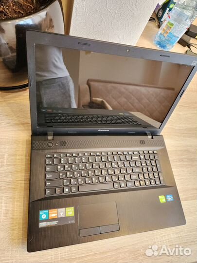 Lenovo G700, core i7, 480SSD, nvidia gt720m, 17
