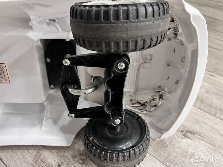 Машинка-каталка