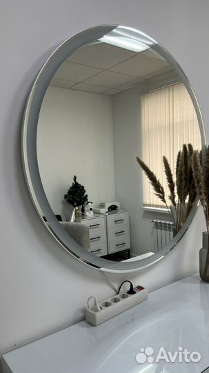 Зеркало с подсветкой