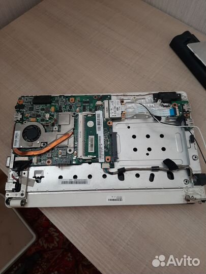 Нетбук Lenovo