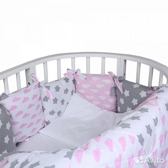 Комплект белья в детскую кроватку 