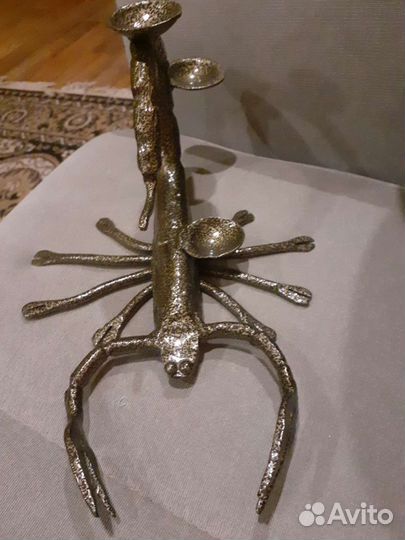 Подсвечник скорпион