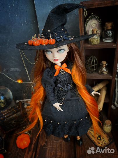 Ооак на кукле Эвер Афтер Хай