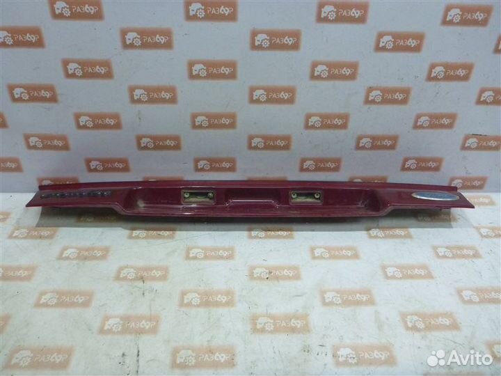 Накладка крышки багажника Ford Mondeo GBP L1F 1993