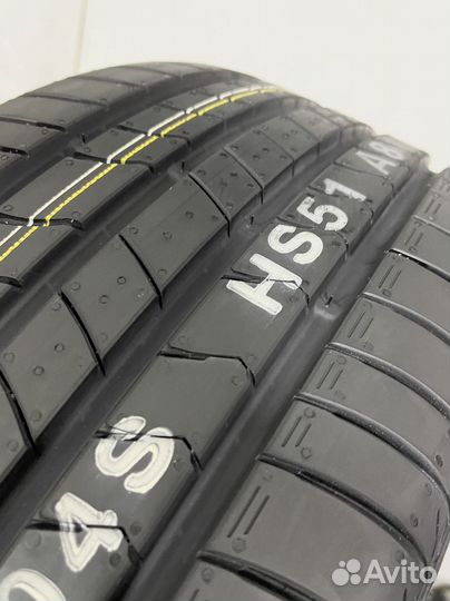 Kumho Ecsta HS51 235/45 R18 94V