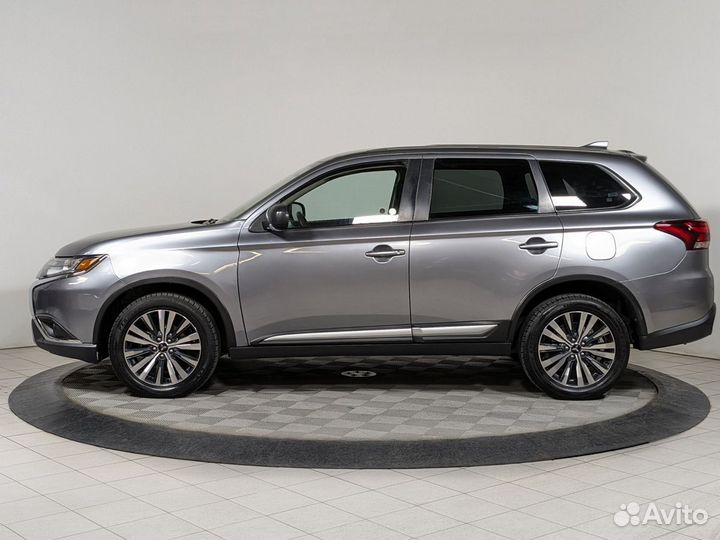 Mitsubishi Outlander 2.4 CVT, 2019, 67 000 км