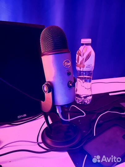 Микрофон blue yeti стримерский