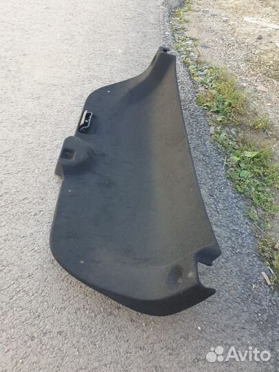 Обшивка крышки багажника kia cerato