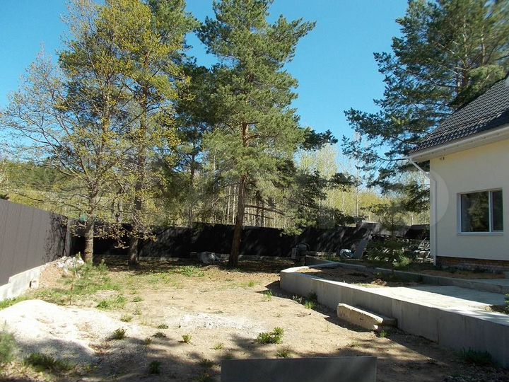 Дом 90 м² на участке 8 сот.