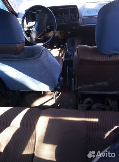 Volkswagen Santana, 1983