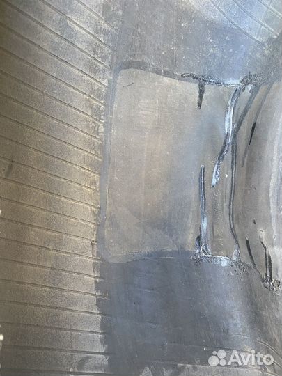 Bridgestone Potenza RE050A 245/40 R19 и 275/35 R19 94W