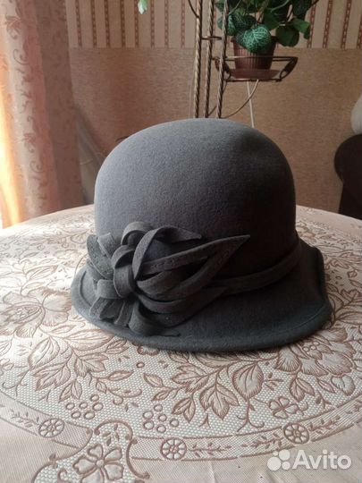 Шляпа фетровая женская