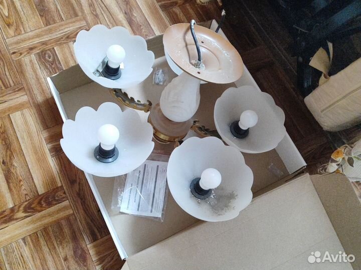 Люстра рабочая