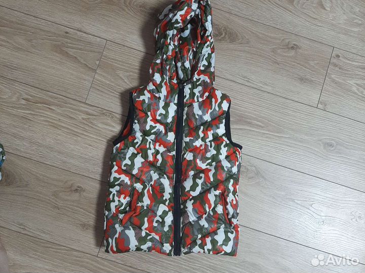 Безрукавка