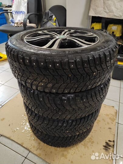 Michelin Latitude X-Ice North 3 185/65 R15